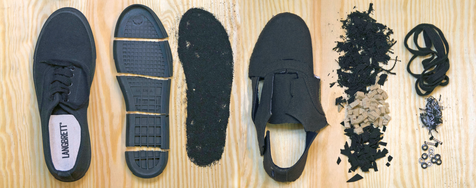 Der Langbrett SUM Sneaker in all seine Einzelteile getrennt